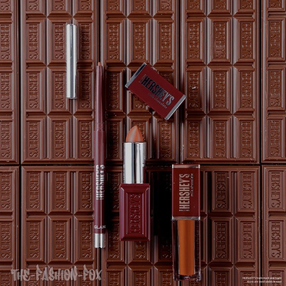 Hershey's x Glamlite Cosmetics Milk Chocolate Lipstick Gloss Liner Lip Kit NEW - Picture 3 of 8